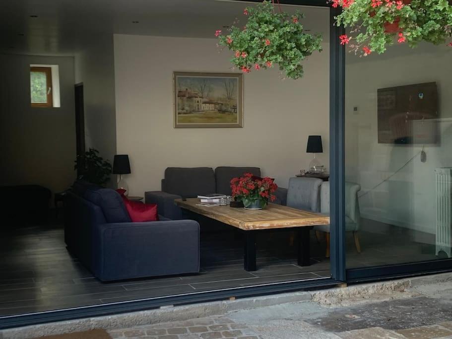 Maison Celeste نوي سان جورج المظهر الخارجي الصورة